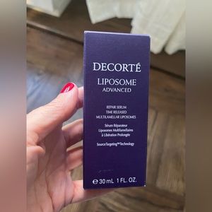 Decorte lipisome advanced repair serum